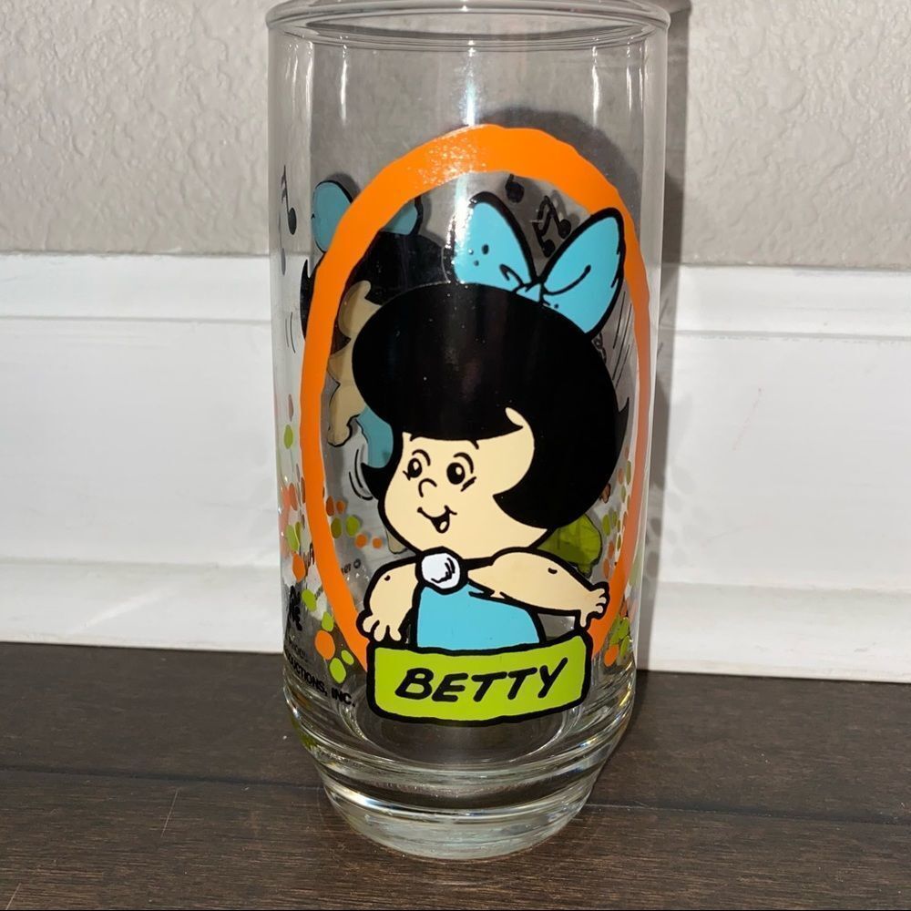 1986 Vintage Pizza Hut Flinstone Kids Betty Rubble​